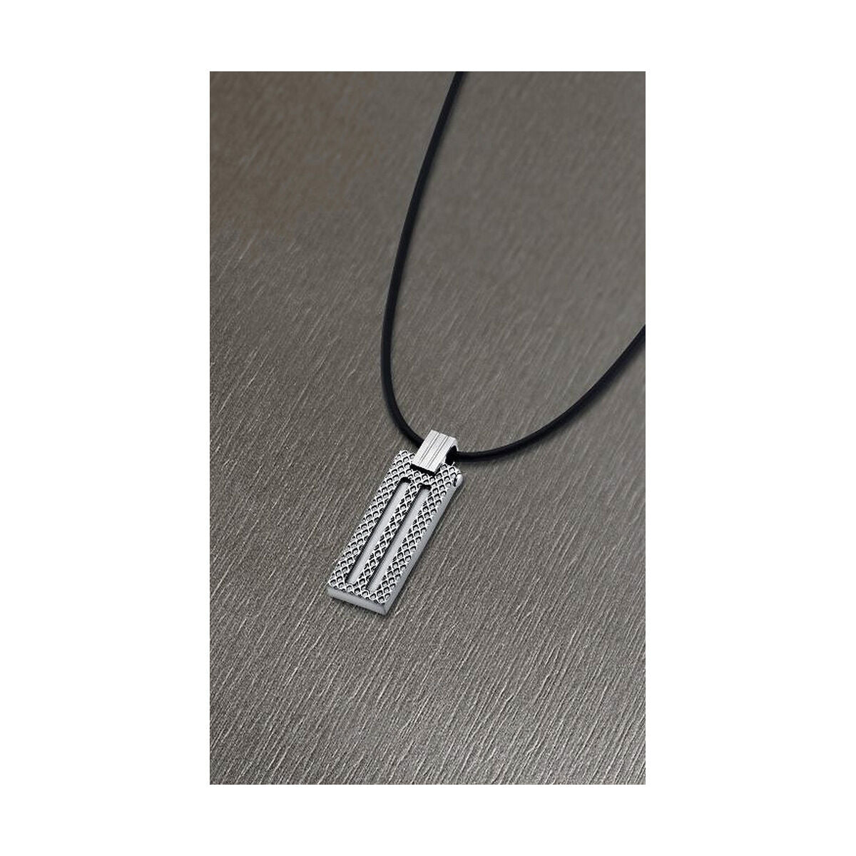 V7HCC9E147D03D2F011A0FEAFF1CB6059CBR3714206P2