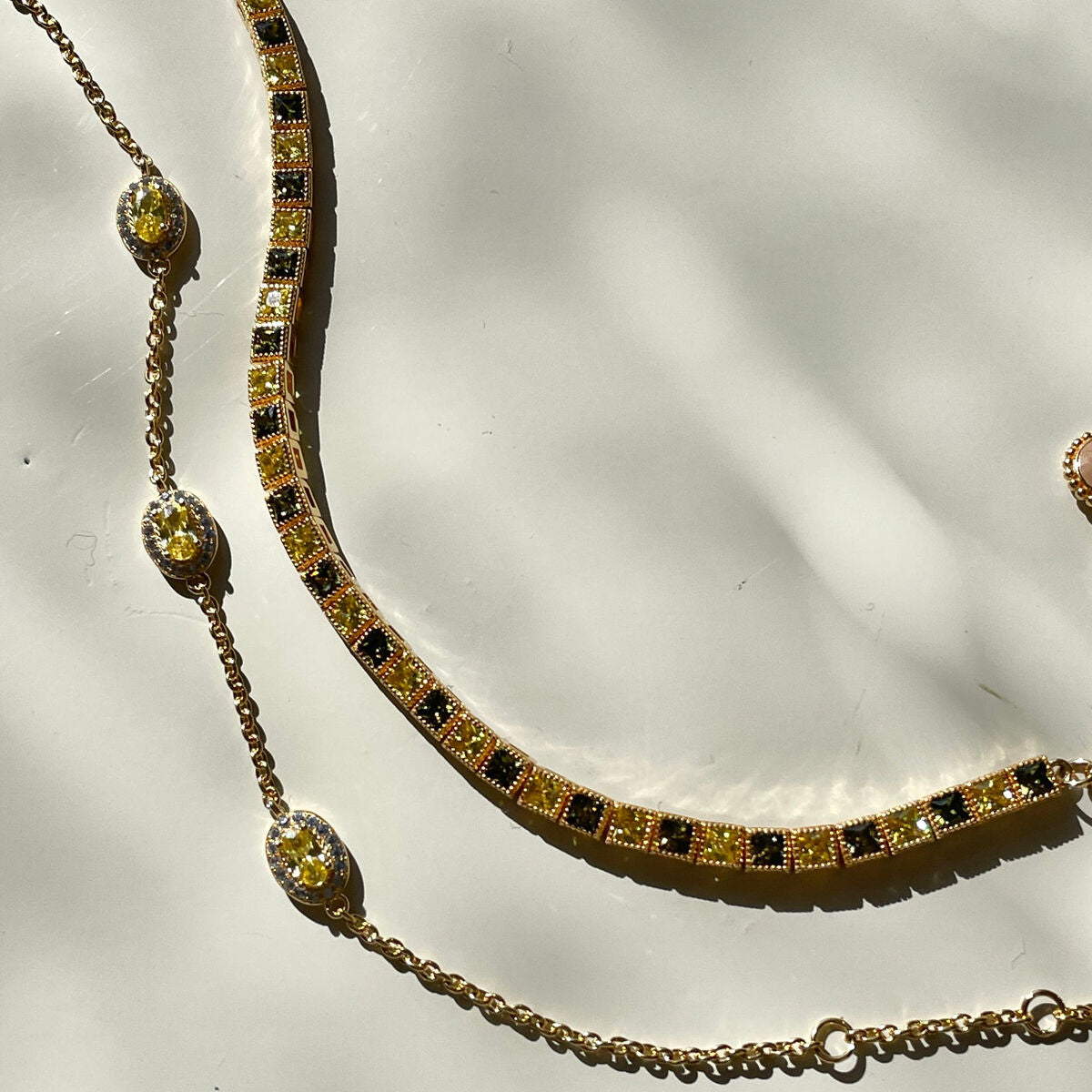 V2H2F25770E52F4DCBE668908FD0037E67AR7724890P4