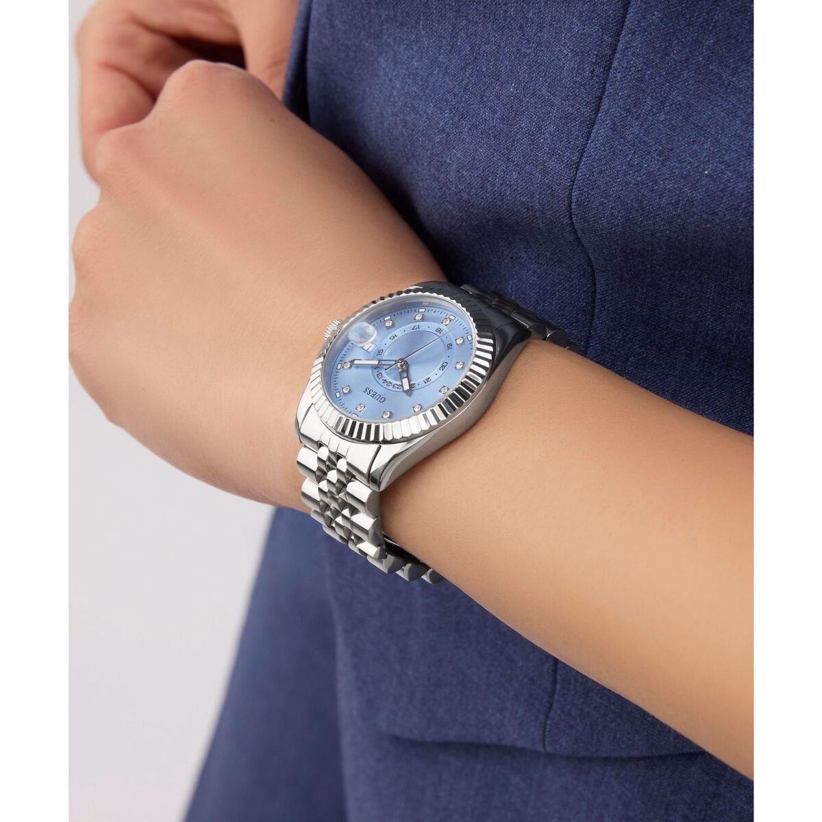 V4HEC65F63A8C50A647D8FBB440859613CFR7471070P8