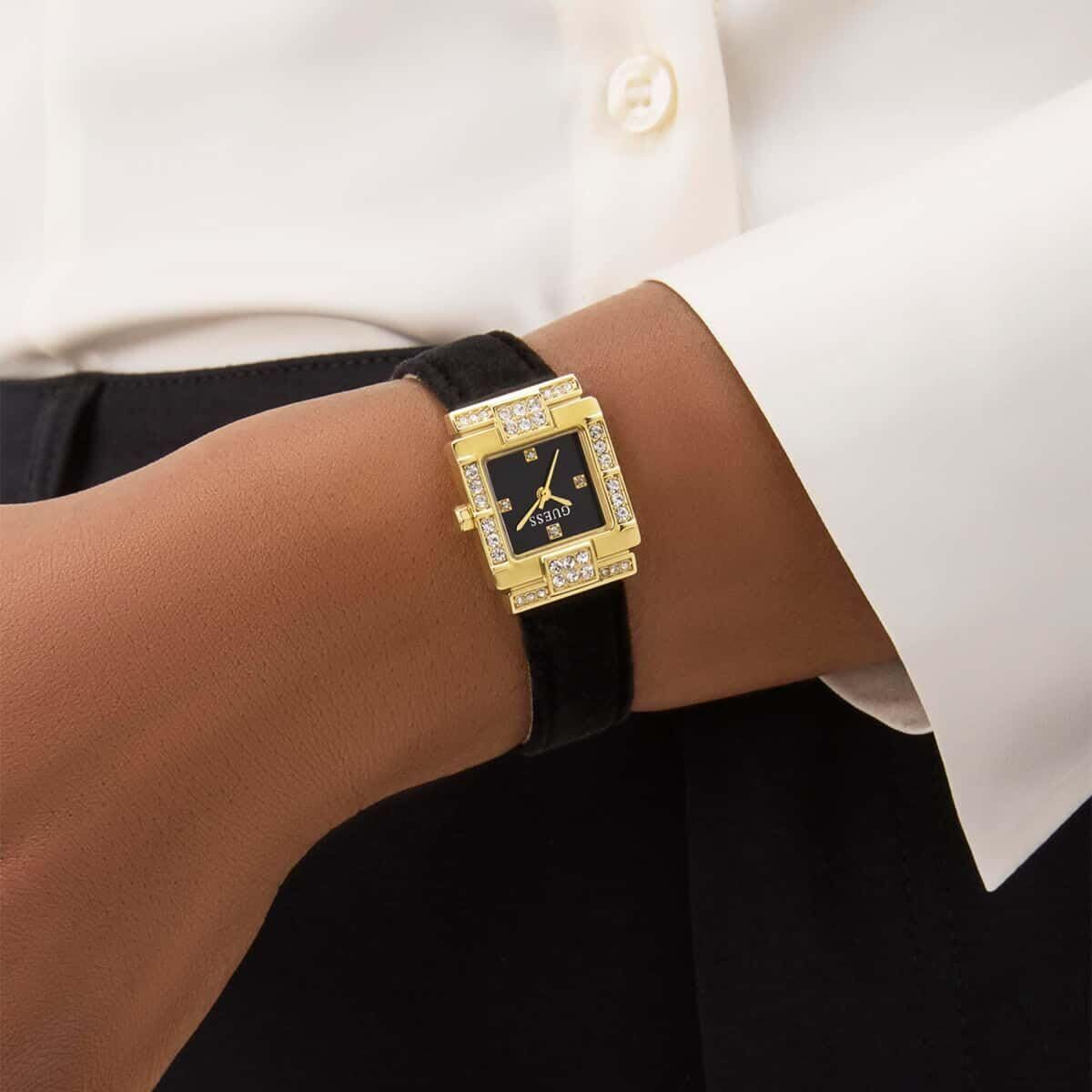 V4H8220AB4E71DB0FDF1E0EDAC5004409BDR7469354P7