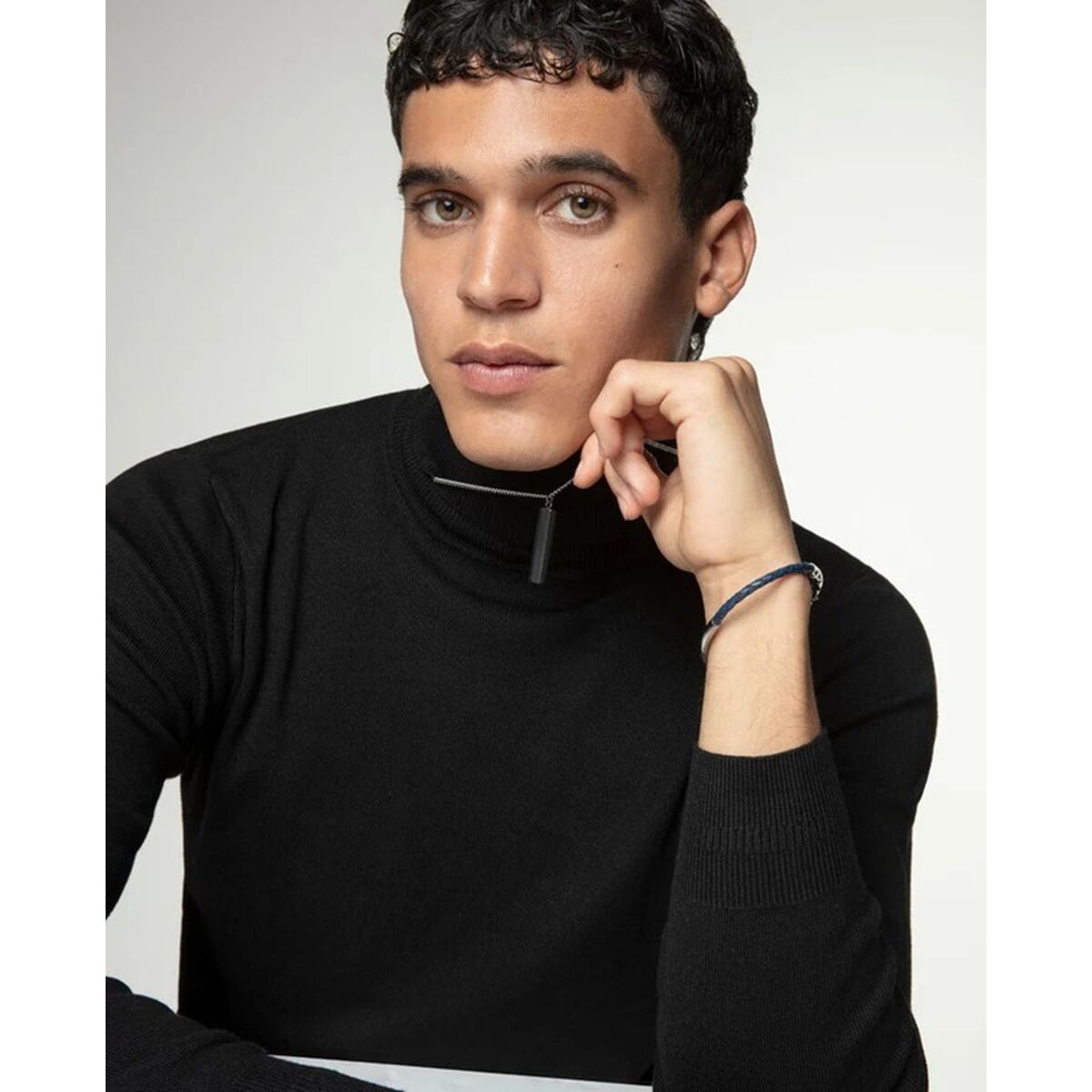 V2H2667A5DF63CBD87A5FD166CF1CA08342R6852049P3