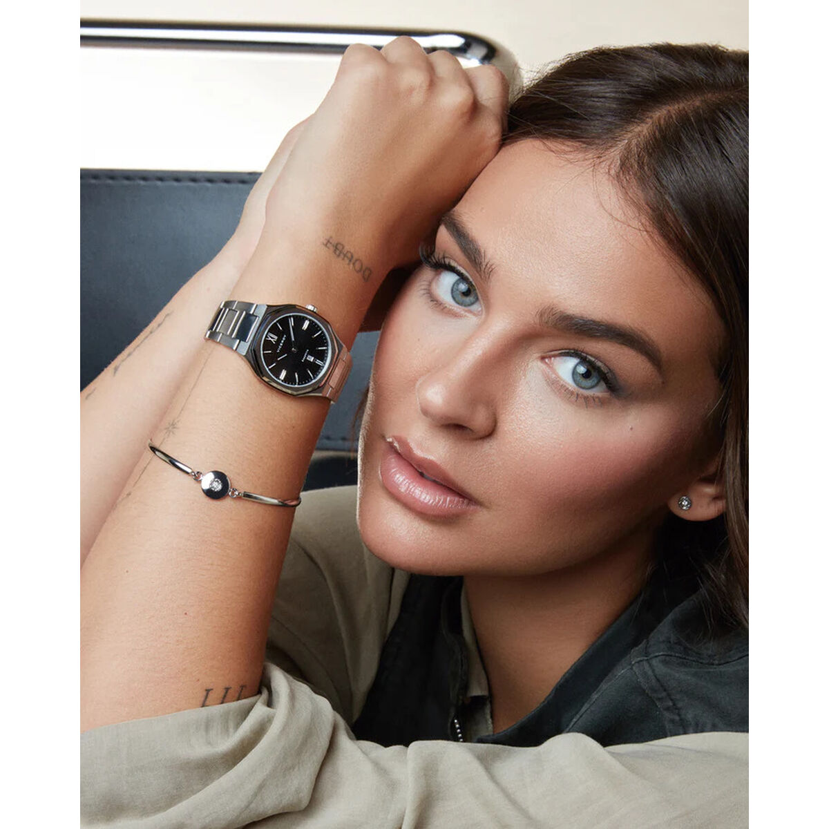 V4H4271601355E99EB4FFA05A8B88BBC6B4R6654086P4