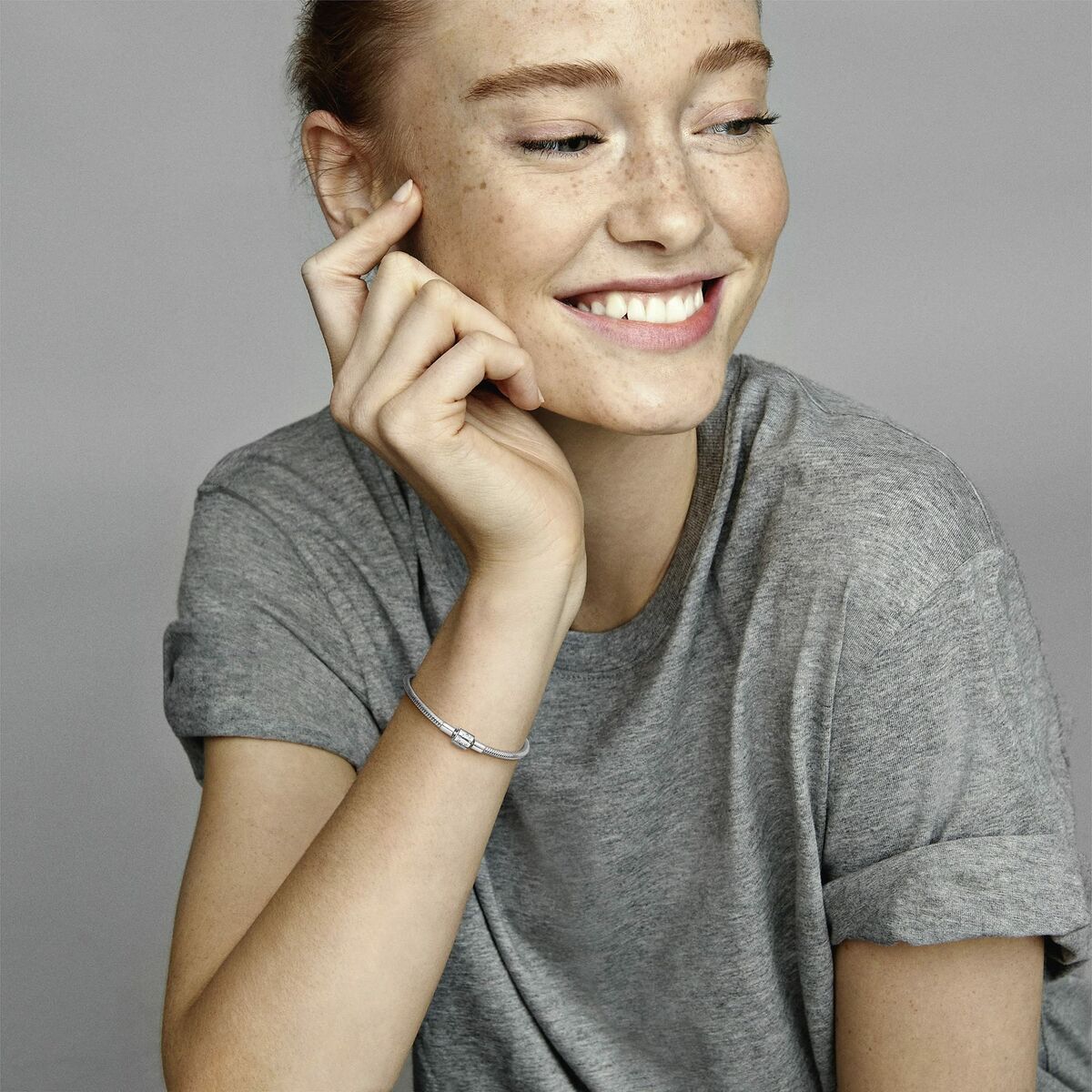 V7H9C20B3651ED507F2600A55D0A824DA22R7135364P5