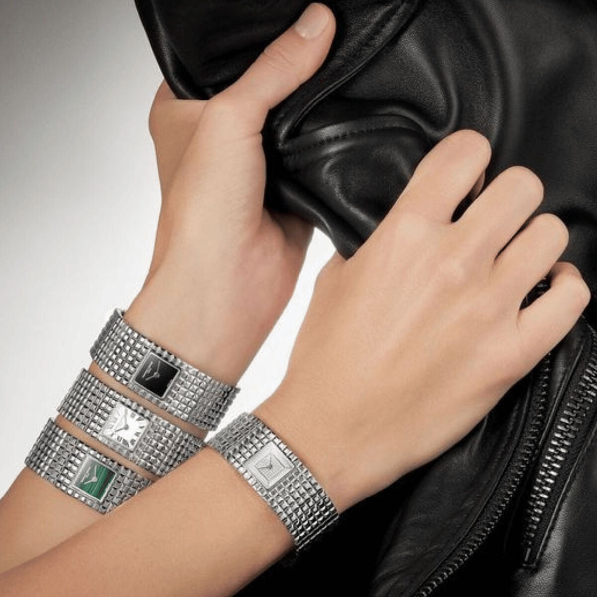 V2HAB53625EC857313F1BCF9D89E2800DB4R7587333P5