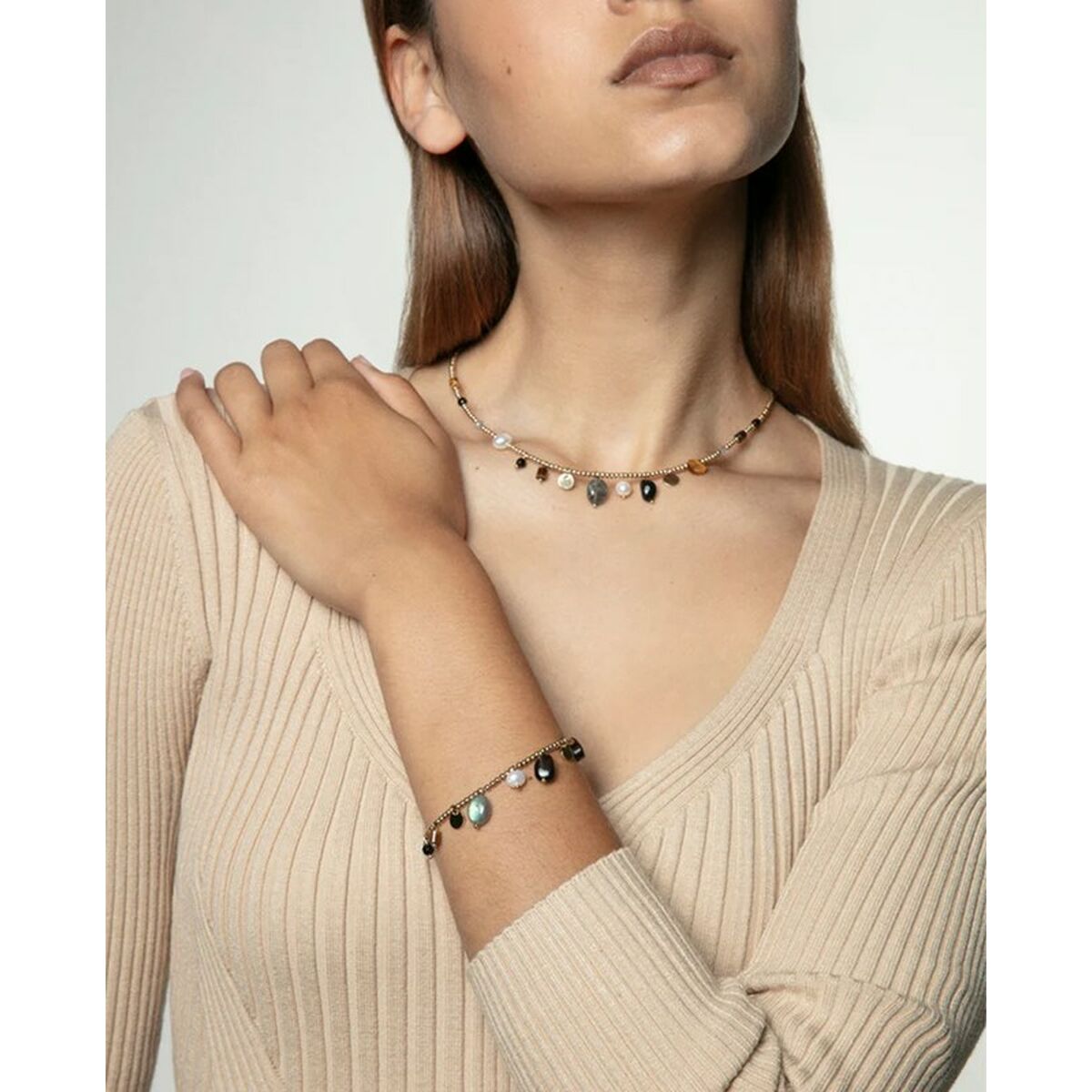 V2H3BEC509DD5256A9DD75AC1F8E0A79F97R6827785P2