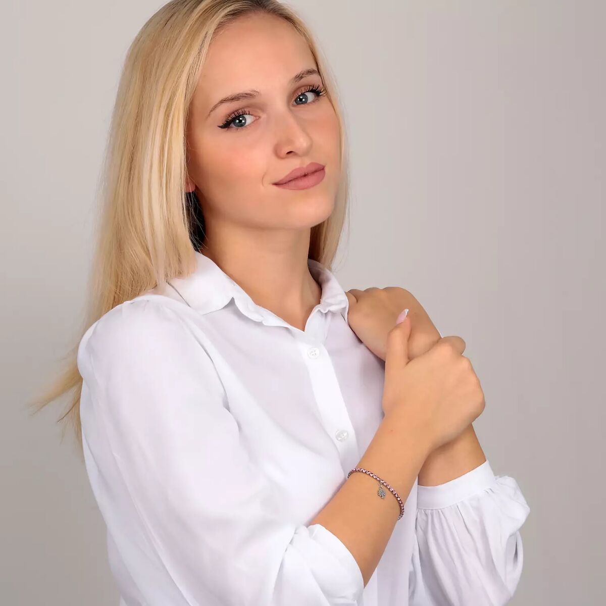 V6HA620DD1011F586183747F1BA326D4009R3605008P4