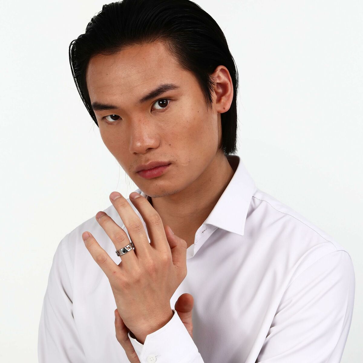 V2H7A71EDD1FE2B933EE74CA8C716CB88DAR6933743P6