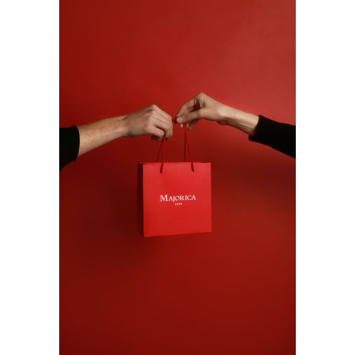 V4H66BD3DE9F7923E4231F63D89C61C490FR4568226P5