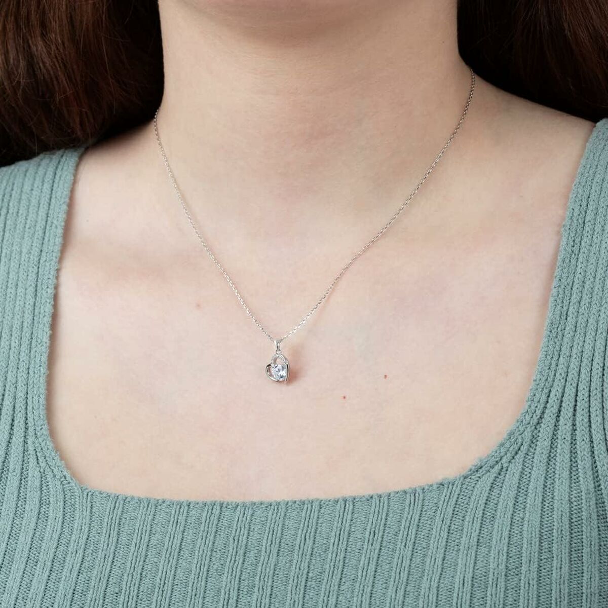 V4H68CBA9CD25E3817B64D97CA818D50FE2R6936523P2