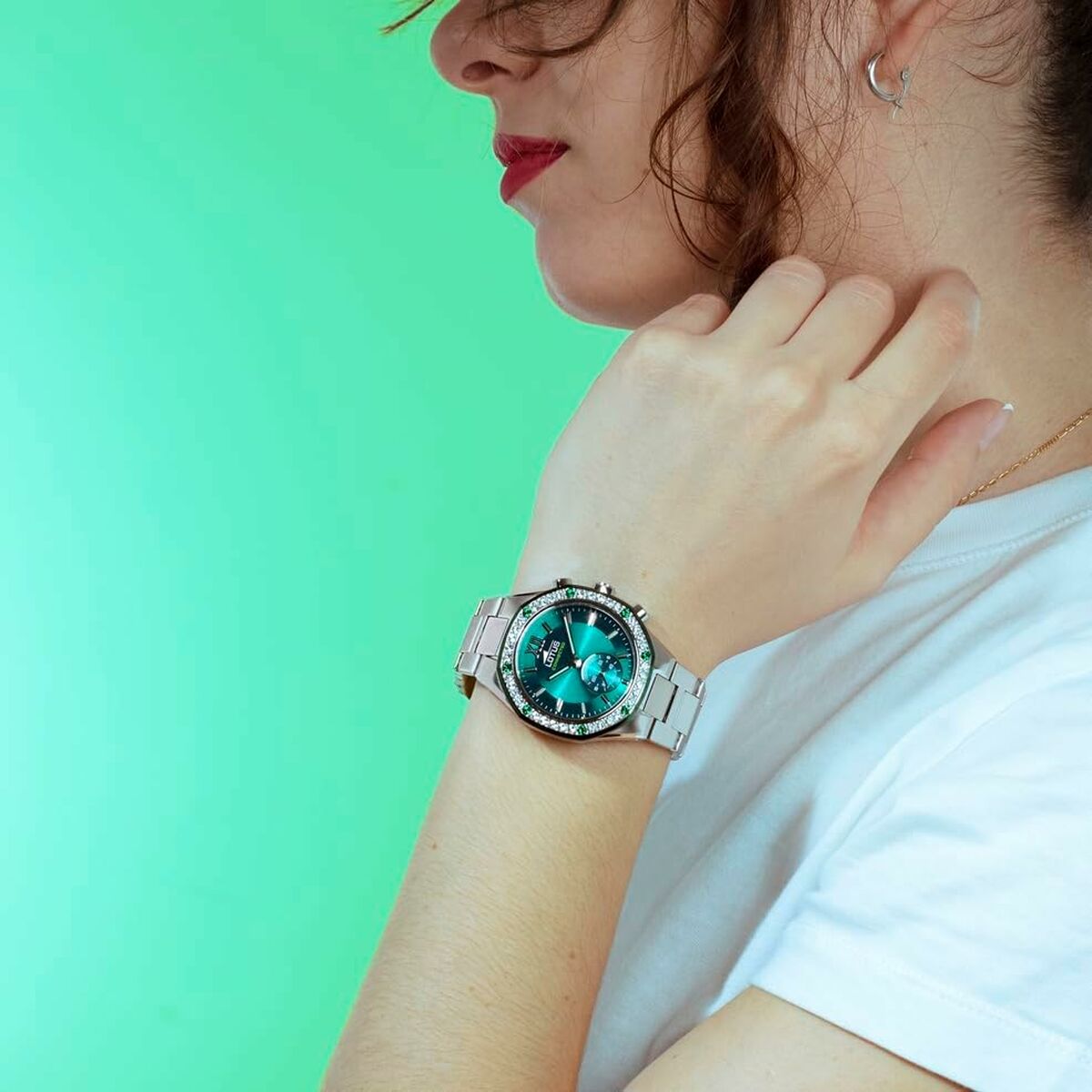 V7H9906EF7FBA3A118B1C0F8294324B3DBBR6450754P3