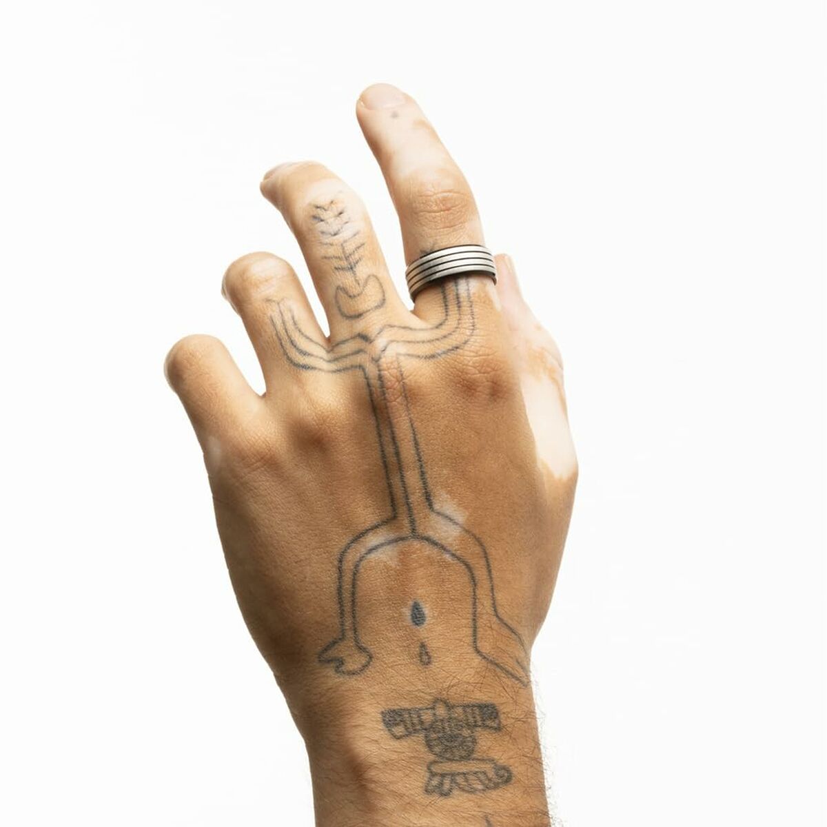 V3H786ECF6922F0599A467BD571B00234A9R5855936P1