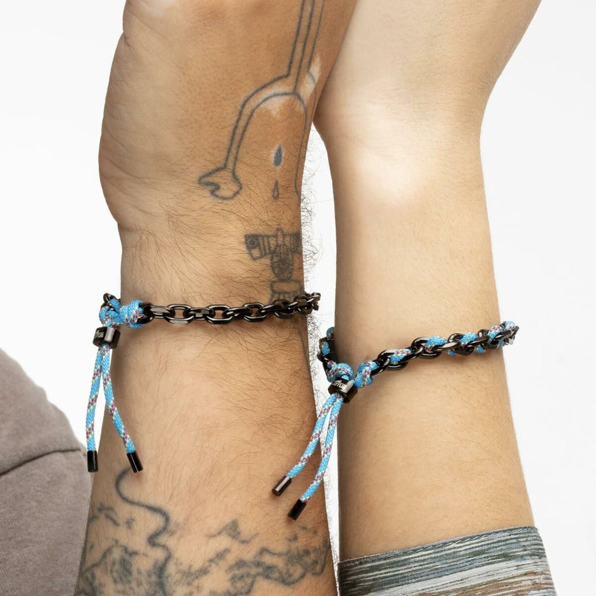 V3H5141BF75707018328E65675267DD4840R6185707P2