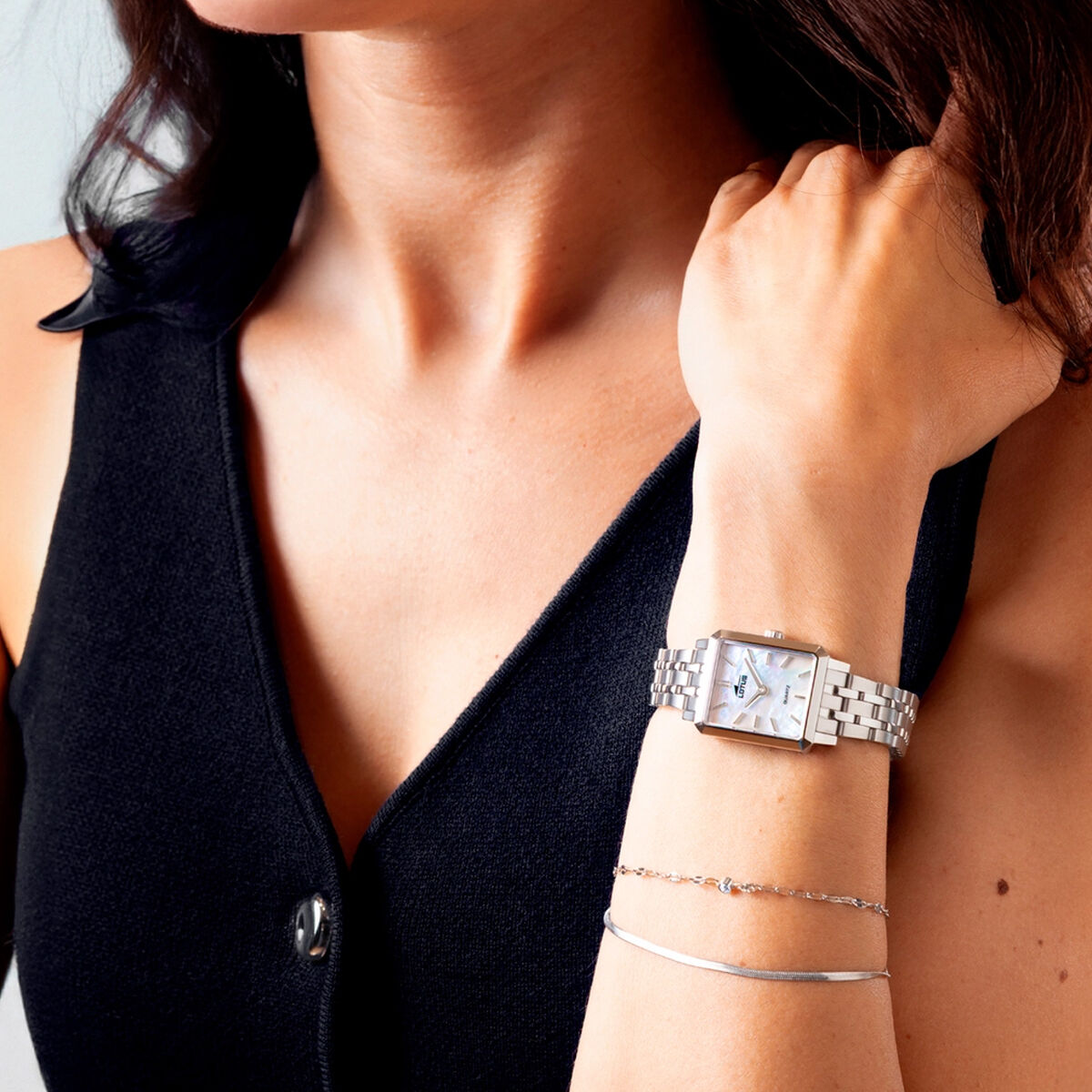 V2HD0C15579FB2D309A8D2ABC3AD4F59B41R7719276P4