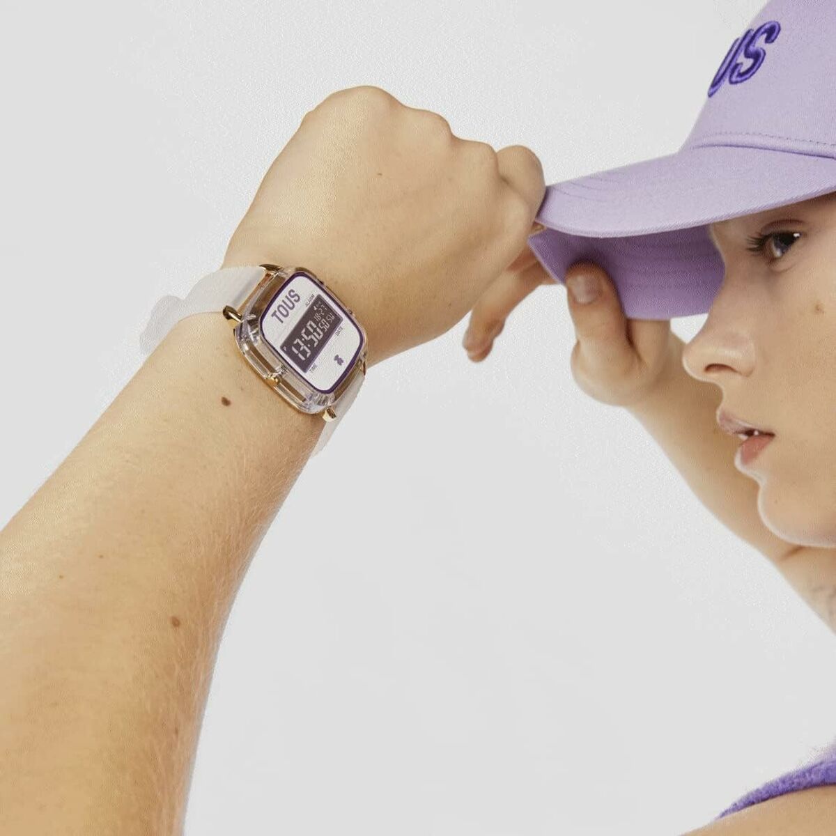 V4HF1405C5C6FDE8D5AE81754625E051764R7567084P4