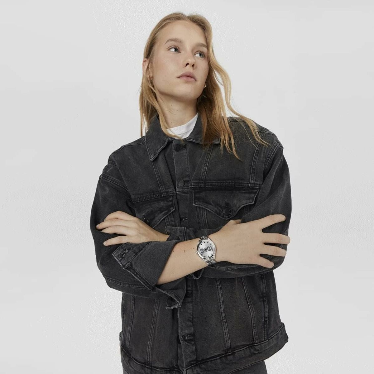 V6HF06D3741460B08AF2C4B9CFFFECF6160R4356319P4