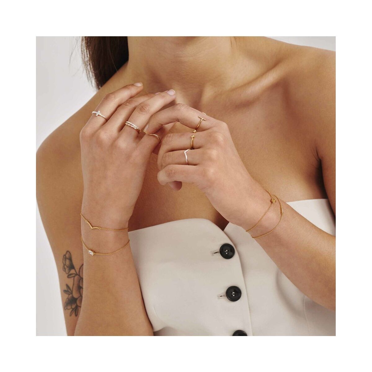 V8H511F24CF33BF40BC93EA60D2E0A7A7D7R6450574P2