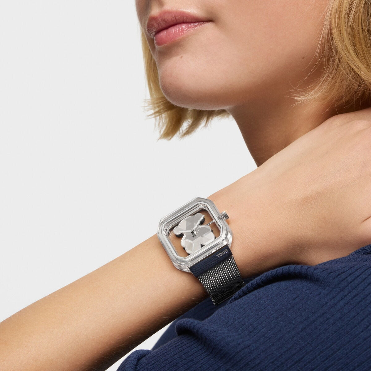 V2HDEB8D313B329E0F8776C20B430EFAA48R7587481P4