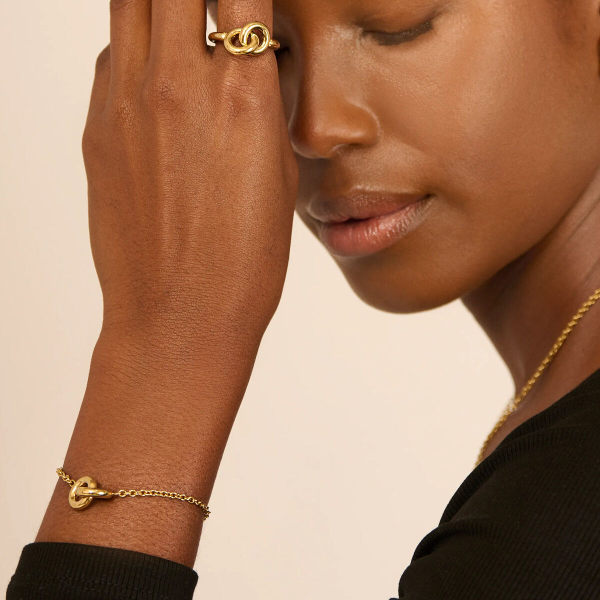 V2H0BE304BBCFA2FE0E65F8F332B997FB98R7585065P3