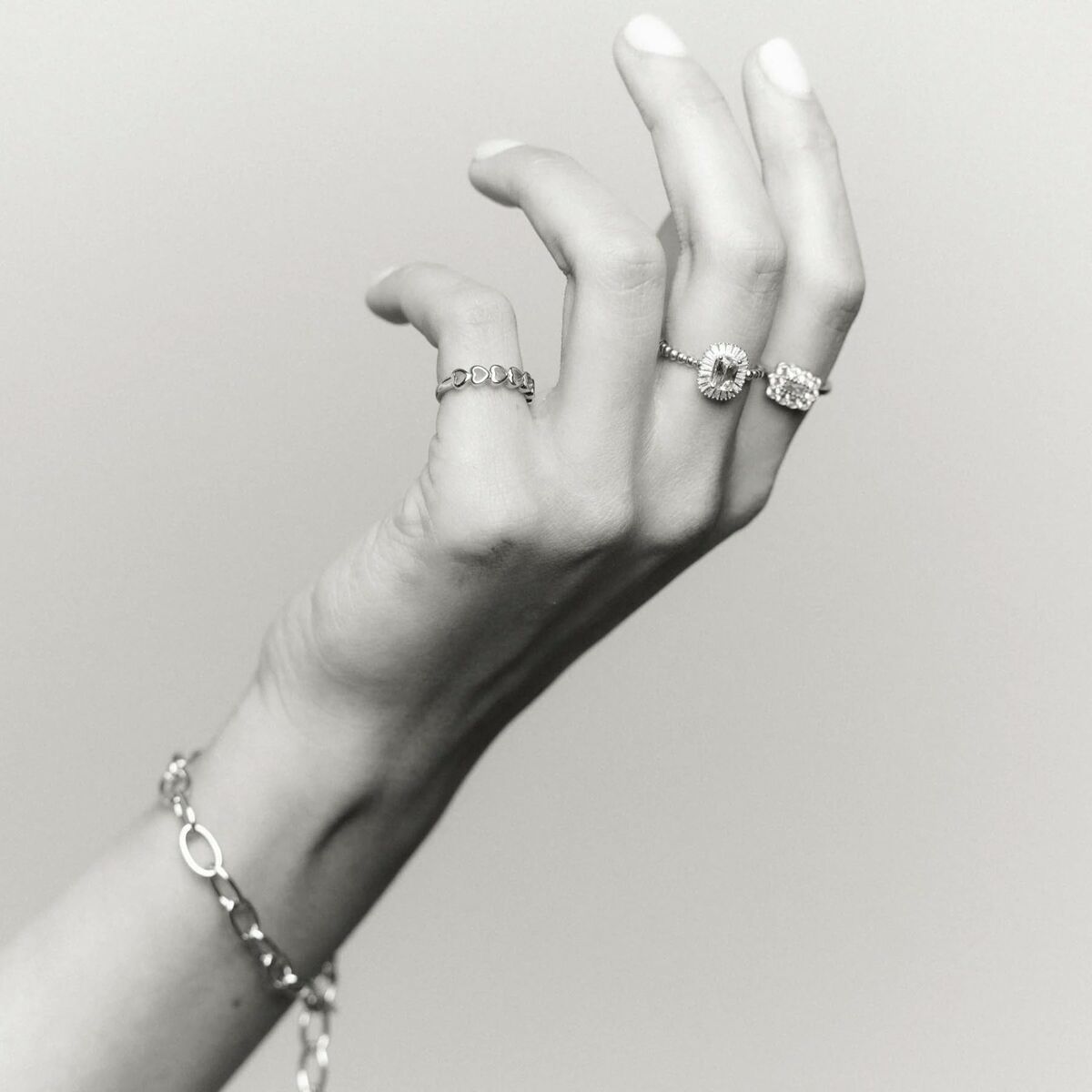 V5H9A493F298A1BC6502E31D77EDBF85A57R6186232P4