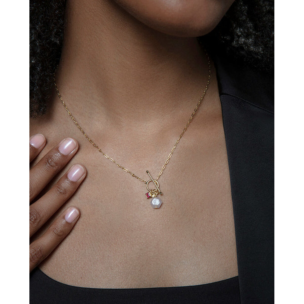 V2H13588765767A1F493E9560000A283CCFR6852150P2