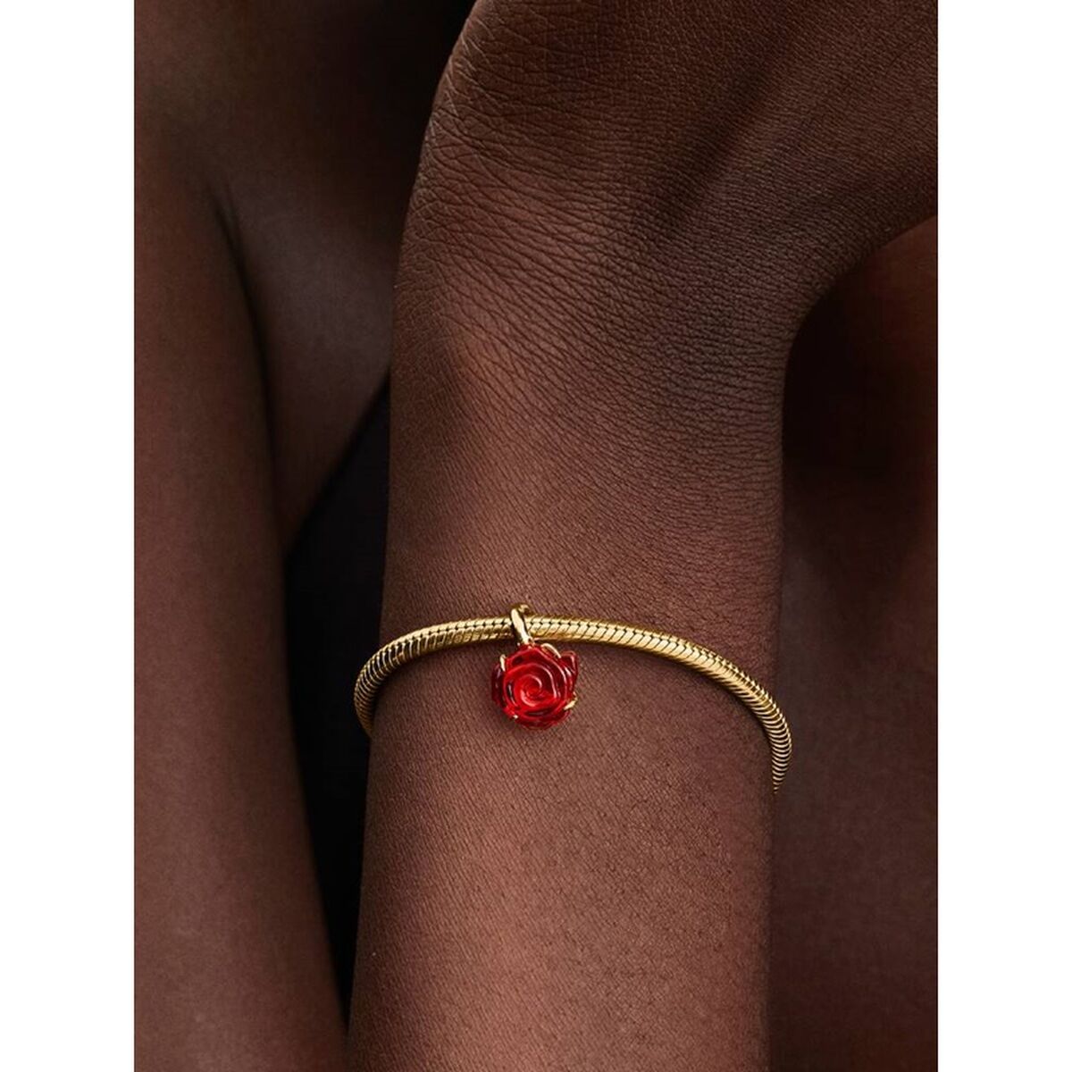 V2HFDB215F00A3ADED4275C15C7FC05CE4CR7590128P3